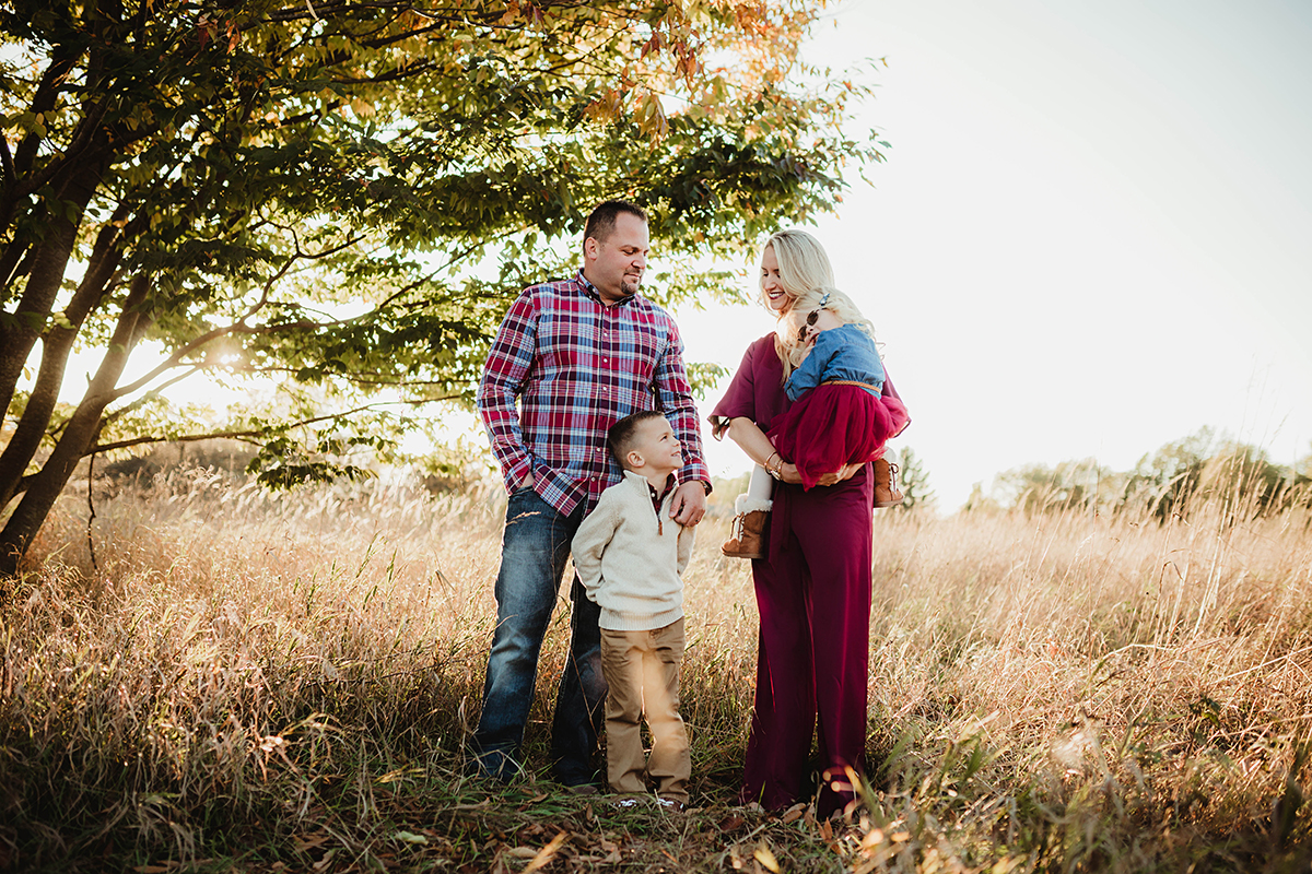 Golden hour Grand Rapids family photography session